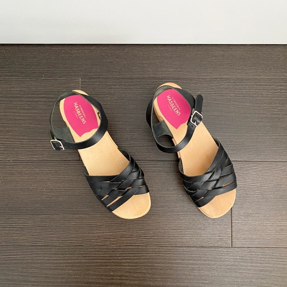 Swedish Hasbeens Renja Clog Sandal // Black - Picture 5 of 9